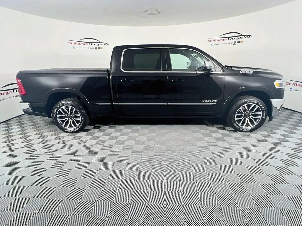 Used 2025 RAM 1500 Limited AWD/4WD image 9