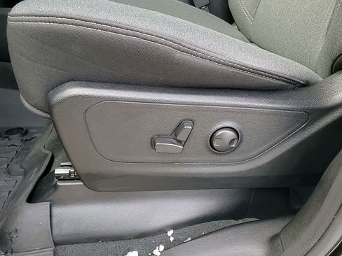 Used 2022 RAM 1500 Big Horn image 25