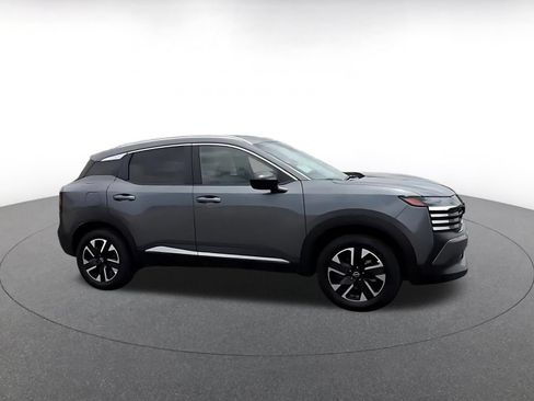 Used 2026 Nissan Kicks SV w/ Cold Weather Package AWD/4WD image 4