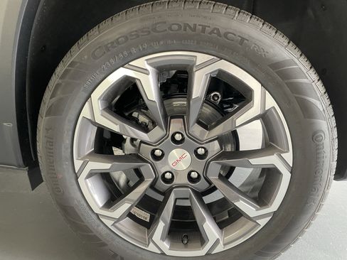 New 2026 GMC Terrain Elevation w/ Elevation Premium Package image 7