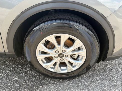 Used 2024 Ford Escape Active w/ Tech Pack #1 FWD image 12