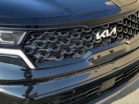 Used 2023 Kia Sorento SX image 31