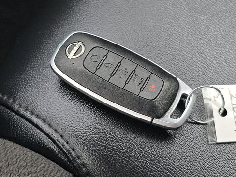 Used 2024 Nissan Pathfinder SL w/ SL Premium Package image 43