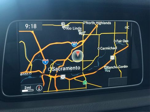 Used 2014 Mercedes-Benz E 350 Sedan image 25