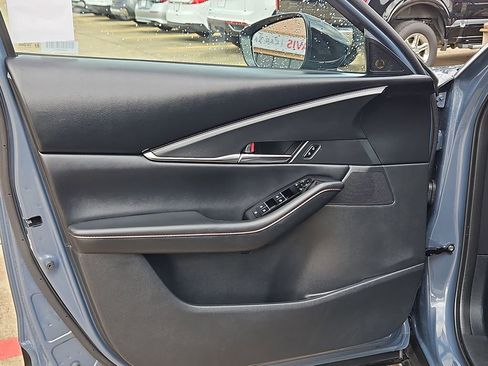 Used 2025 MAZDA CX-30 AWD 2.5 S w/ Preferred Package image 11