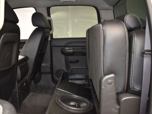 Used 2013 Chevrolet Silverado 2500 W/T AWD/4WD image 11