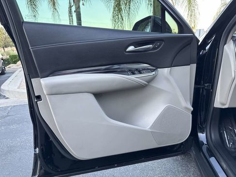 Used 2019 Cadillac XT4 Luxury image 31