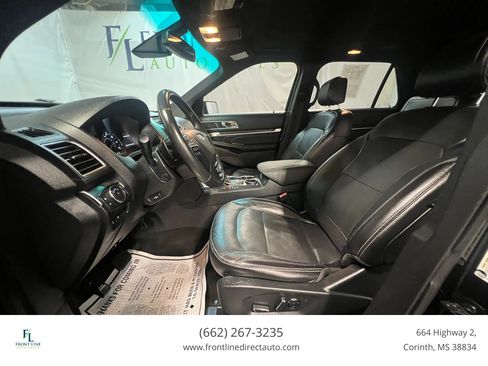 Used 2017 Ford Explorer Limited w/ Equipment Group 301A FWD image 12