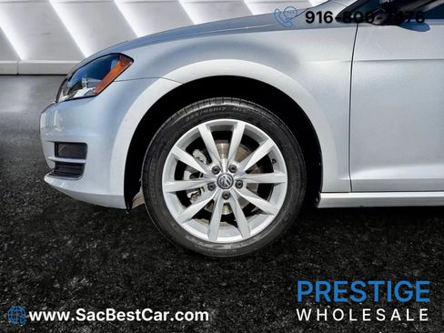 Used 2017 Volkswagen Golf SE FWD image 23