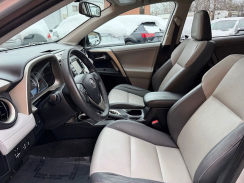 Used 2013 Toyota RAV4 Limited image 13
