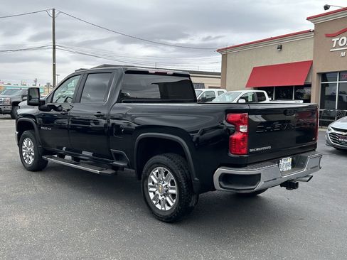 Used 2024 Chevrolet Silverado 2500 LT AWD/4WD image 6