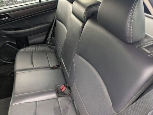 Used 2019 Subaru Outback 2.5i Limited image 12