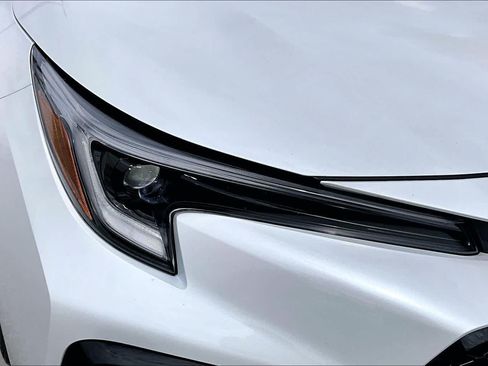 Certified 2025 Toyota Corolla SE FWD image 27