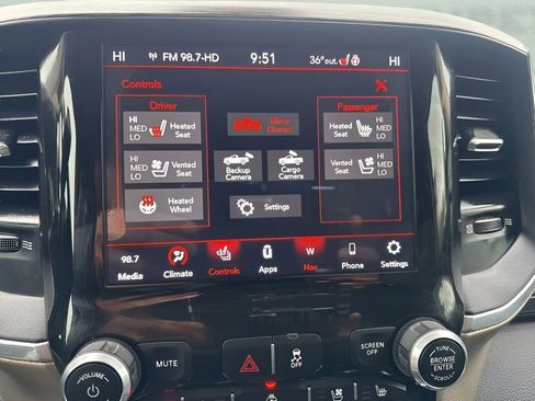 Used 2021 RAM 2500 Laramie image 21