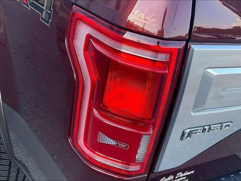 Used 2015 Ford F150 King Ranch w/ Equipment Group 601A Luxury AWD/4WD image 28
