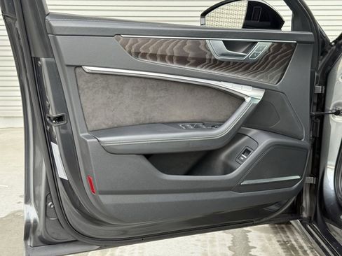 Used 2020 Audi S6 Premium Plus image 19