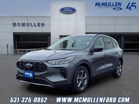 Certified 2025 Ford Escape ST-Line FWD image 1