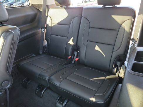 Used 2020 GMC Acadia SLT w/ Premium Package image 25