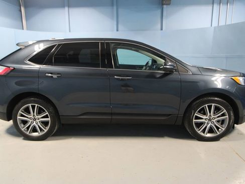 Used 2023 Ford Edge Titanium AWD/4WD image 34