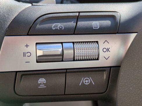 Certified 2024 Hyundai Kona SEL w/ Convenience Package image 25