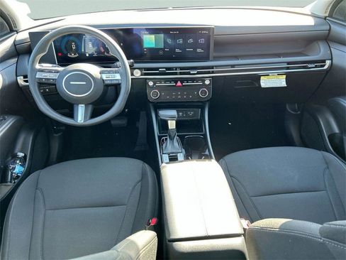 New 2025 Hyundai Tucson SEL image 12