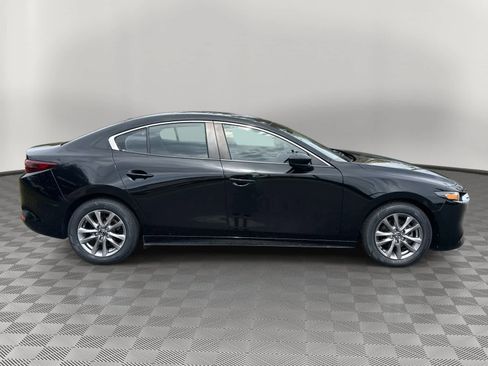 Used 2021 MAZDA MAZDA3 s FWD image 2