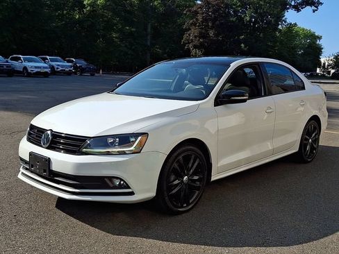 Used 2018 Volkswagen Jetta Sport FWD image 5