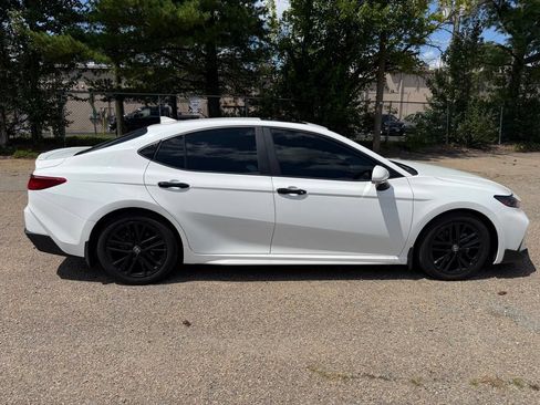 Used 2025 Toyota Camry SE w/ Multimedia Upgrade Package FWD image 2