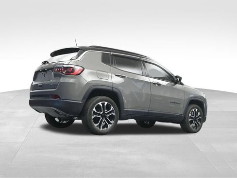 Used 2023 Jeep Compass Limited AWD/4WD image 13