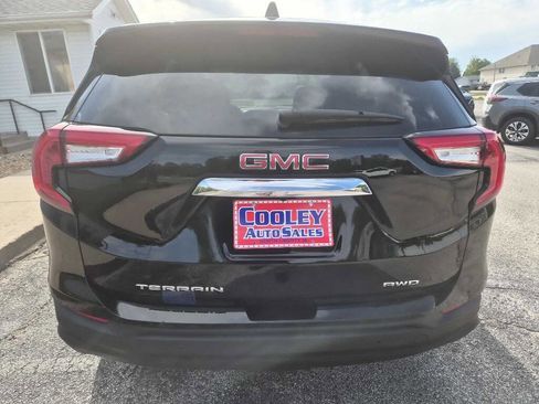 Used 2022 GMC Terrain SLE w/ Fleet Convenience Package AWD/4WD image 3