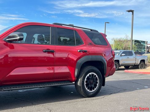 Certified 2026 Toyota 4Runner TRD Off-Road Premium w/ Tow Technology Package AWD/4WD image 10