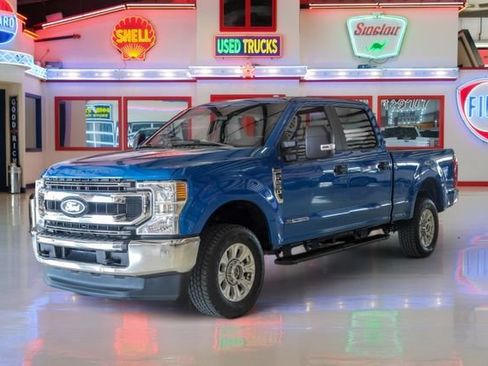 Used 2020 Ford F250 XL w/ STX Appearance Package AWD/4WD image 2