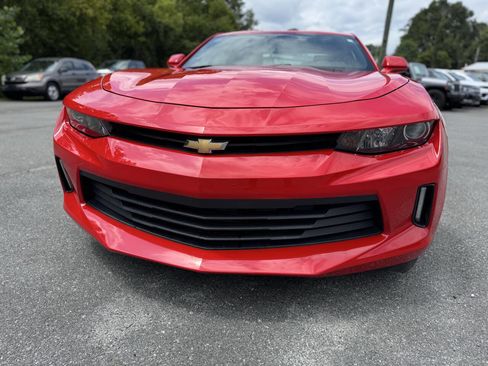 Used 2016 Chevrolet Camaro LT image 4