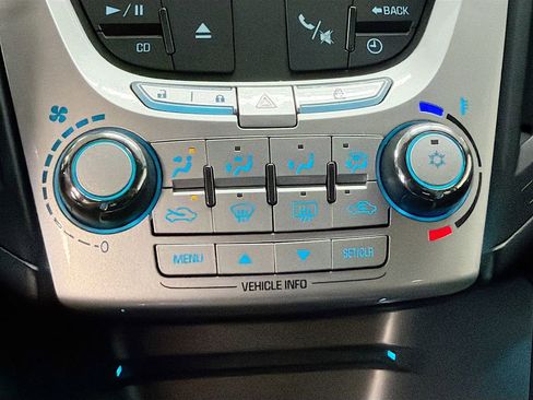 Used 2011 Chevrolet Equinox LT w/ All-Star Package image 15