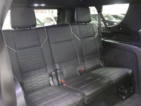 Used 2022 Cadillac Escalade ESV Sport Platinum image 25