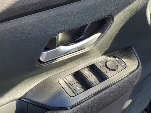 New 2026 Nissan Kicks SV w/ SV Premium Package image 25