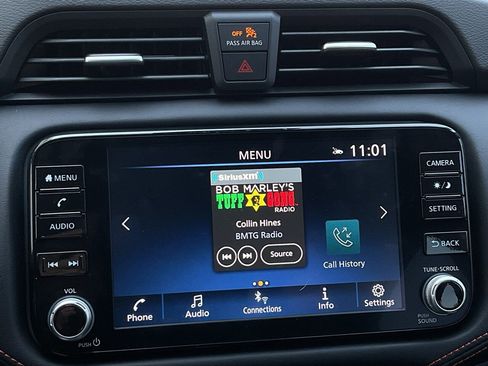 New 2025 Nissan Versa SR w/ Trunk Package image 28