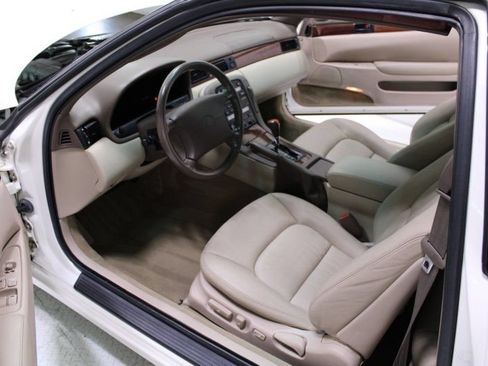 Used 1998 Lexus SC 300 Coupe RWD image 6