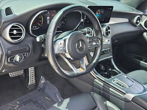 Used 2022 Mercedes-Benz GLC 300 image 10