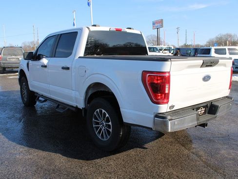 Used 2022 Ford F150 XLT image 7