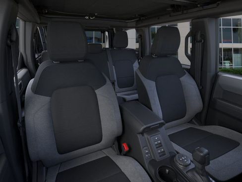 New 2025 Ford Bronco Big Bend image 10