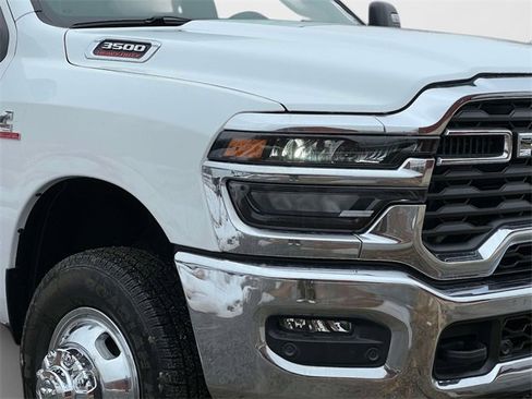 New 2026 RAM 3500 Tradesman image 9