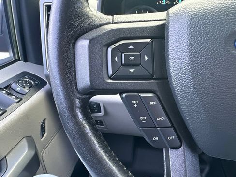 Certified 2019 Ford F150 XLT w/ Equipment Group 302A Luxury AWD/4WD image 34
