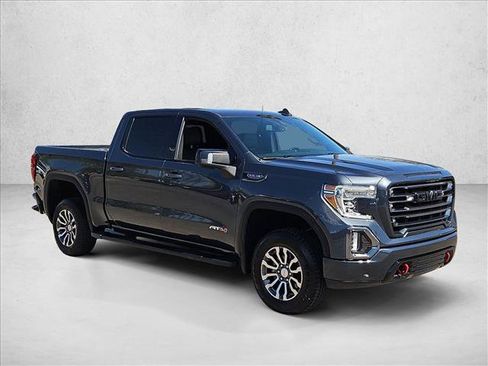 Used 2021 GMC Sierra 1500 AT4 w/ AT4 Preferred Package AWD/4WD image 3