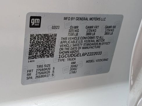 Used 2023 Chevrolet Silverado 1500 LTZ w/ LTZ Premium Package image 24