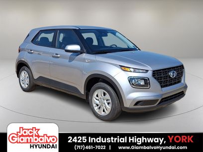 New 2025 Hyundai Venue SE