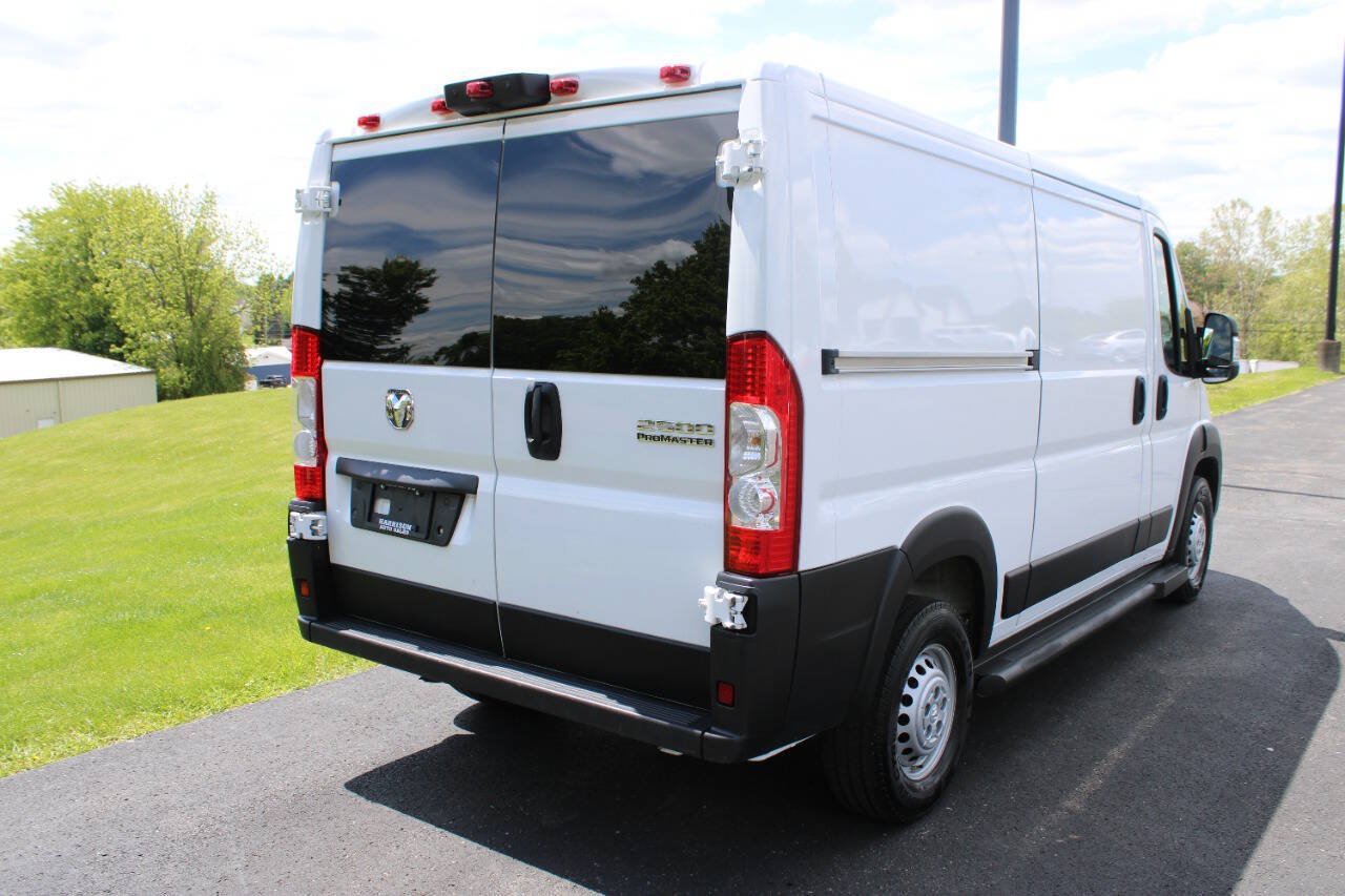 Used 2025 RAM ProMaster 2500 w/ U-Haul Equipment Group FWD image 4