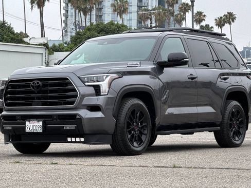 Certified 2025 Toyota Sequoia Limited AWD/4WD image 8