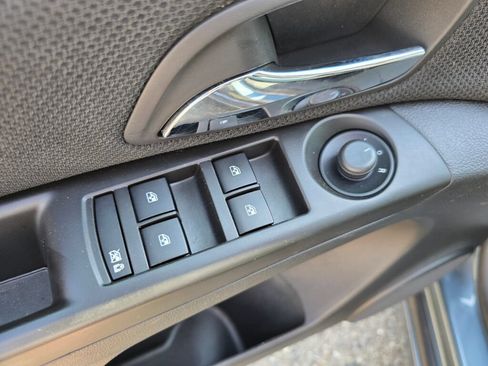 Used 2012 Chevrolet Cruze LTZ FWD image 24