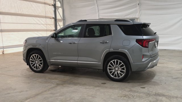 New 2026 GMC Terrain Denali w/ LPO, Floor Liner Package AWD/4WD image 6